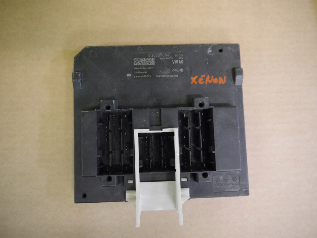 фото №1, Audi vw модуль комфорта блок управления бортовой сетью 5q0937084l