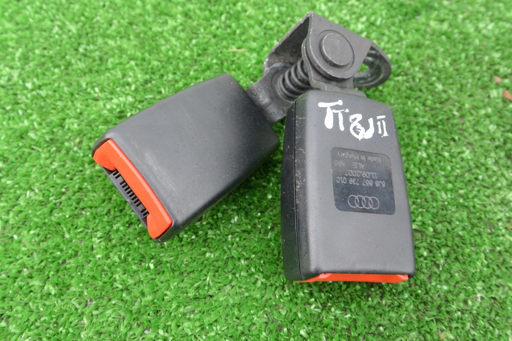 фото №1, Клипса поперечина безопасности задняя audi tt 8j a4 a5