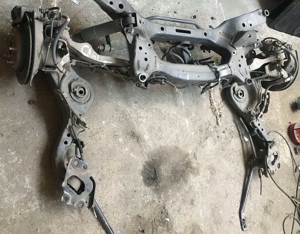 фото №1, Nissan xtrail t32 поворотный кулак задняя рычаг левая