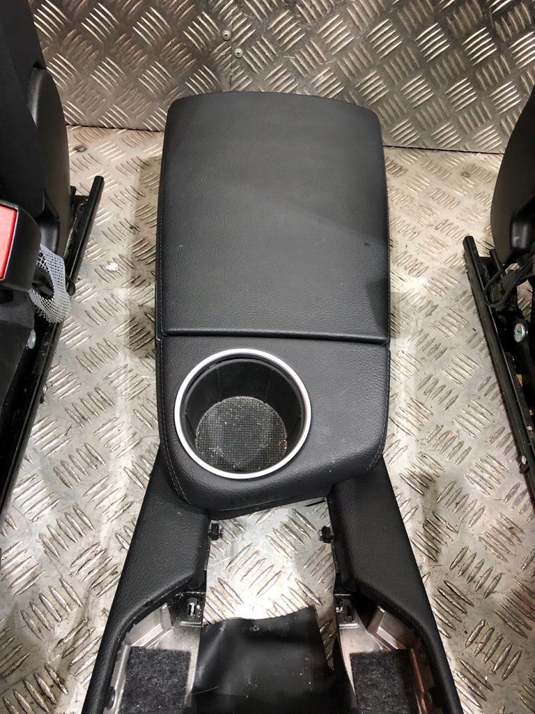 фото №16, Сиденья kpl.boczki porsche panamera 970 lift 1