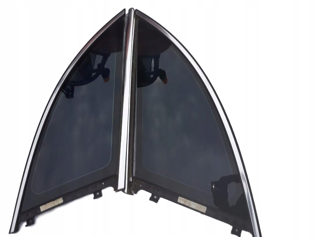 фото №1, Mercedes w 251 стекло задняя