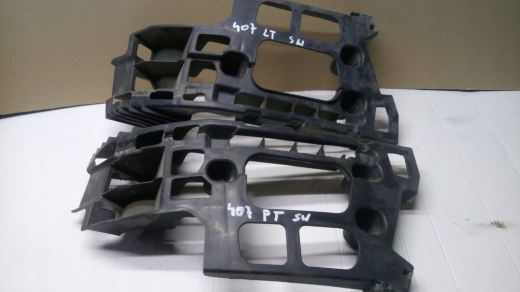 фото №1, Peugeot 407 kombi sw напрямна правий задній