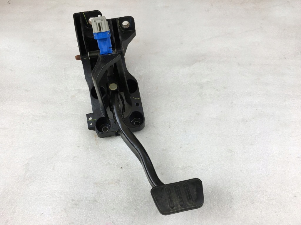 фото №1, Ford mustang 2015 - педаль тормоза 3.7 v6 usa