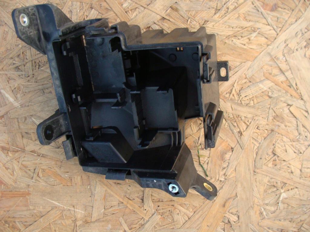 фото №1, Hyundai i30 07-12 основа коробка запобіжників