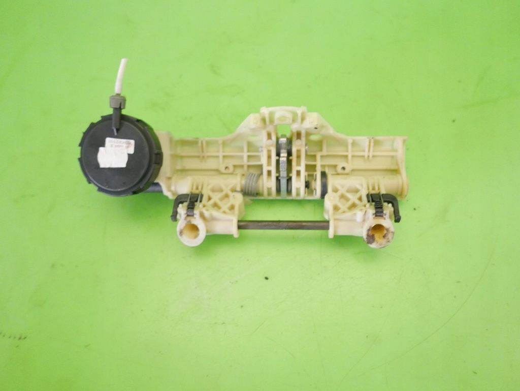 фото №5, Механизм подголовник задняя левый mercedes w220 s400 98-