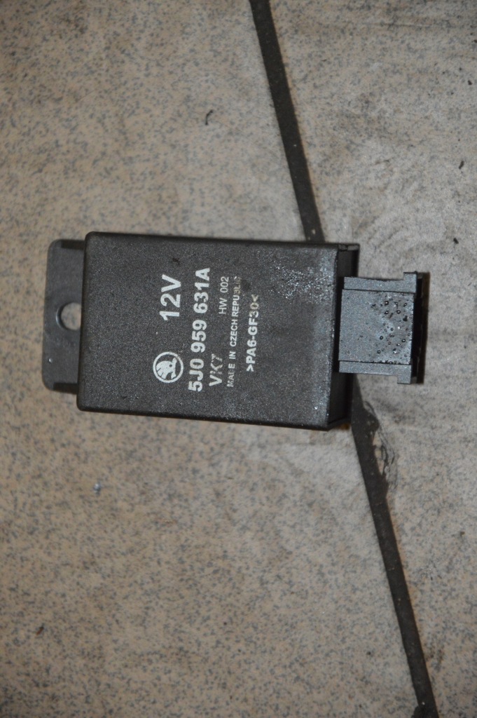 фото №1, Skoda fabia ii 1,4tdi реле 5j0959631a