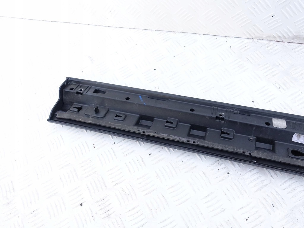 фото №5, Maserati levante молдинг дверь перед 670035235