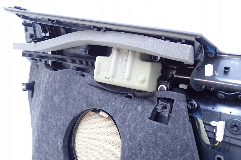 фото №7, Audi a5 8w оббивка обшивка права led 8w6867036