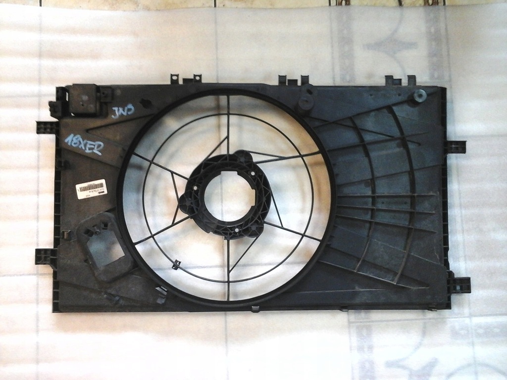фото №1, Opel insignia a 2008-2012 rok 1.8 xer корпус вентилятора 13220113