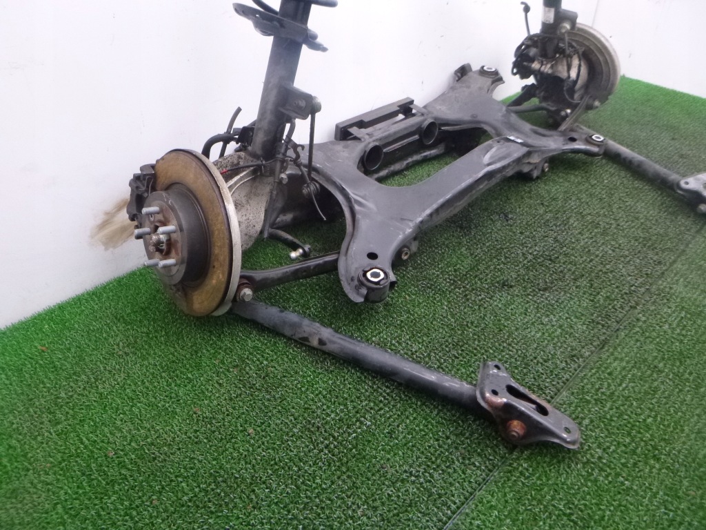 фото №2, Evoque 2014- mcperson поворотний кулак важелі правий задня