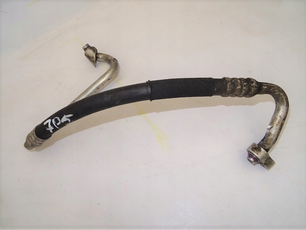 фото №1, Porsche оригинальный номер 7p5820721 шланг кондиционера