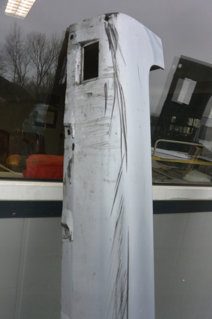 фото №12, Защита накладка порог правая audi tt 8j ly4w