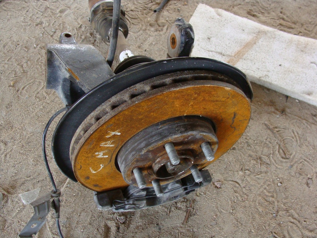 фото №1, Поворотний кулак ford c-max