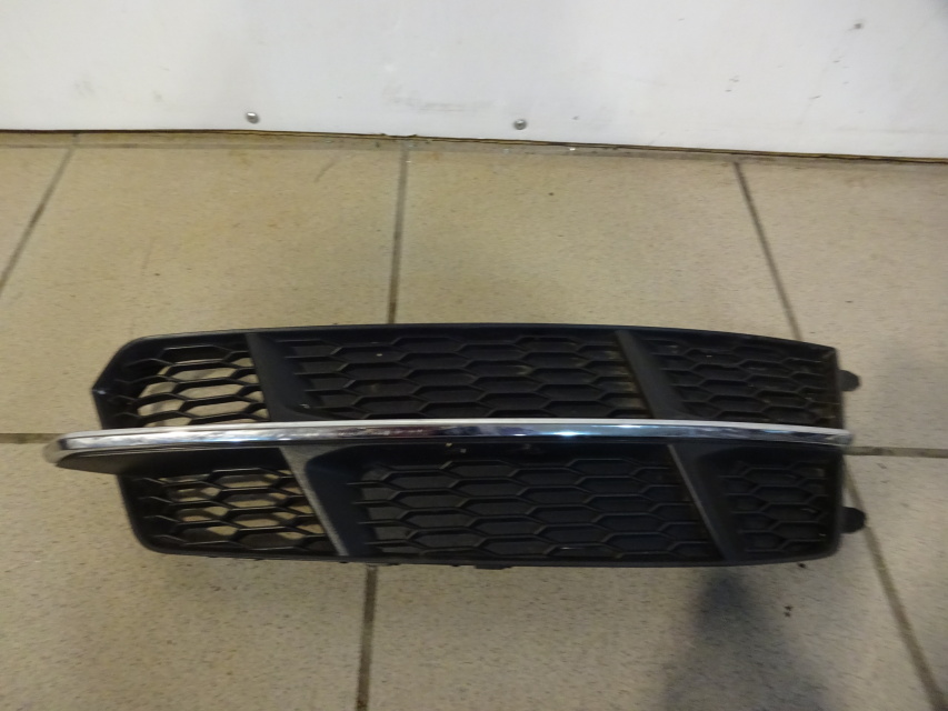 фото №1, Решітка бампера права audi a6 s6 s-line