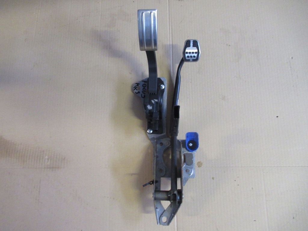 фото №1, Ford focus mk3 педаль тормоза газа