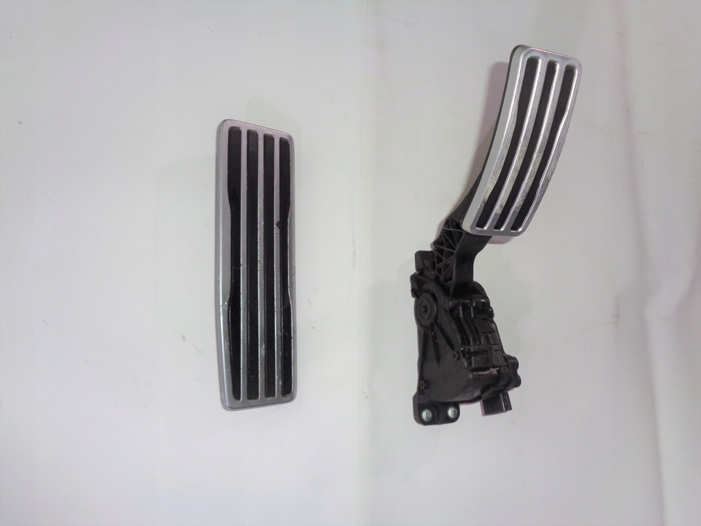 фото №1, Nissan gtr r35 lift педаль газа подножка подножка