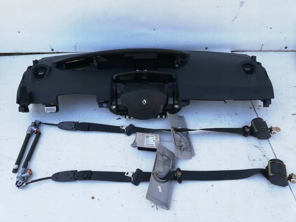 фото №1, Приборная панель приборная консоль renault scenic ii