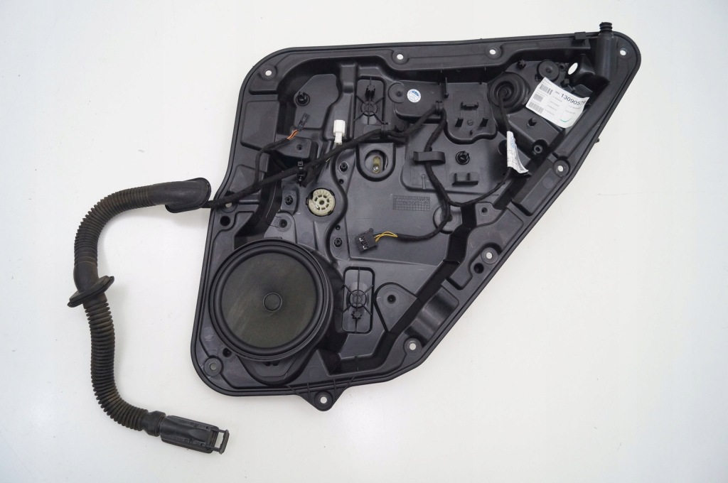 Купити Mercedes a 176 b 246 шумоізоляція двері підйомник