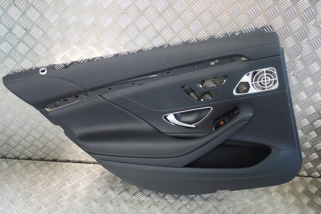 фото №1, Лівий обшивка двері задня mercedes w222 long шкіра