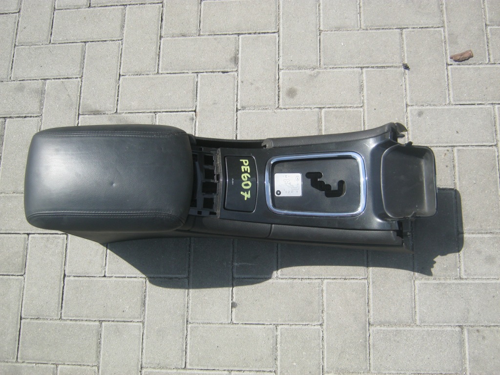 фото №3, Підлокітник тунель peugeot 607