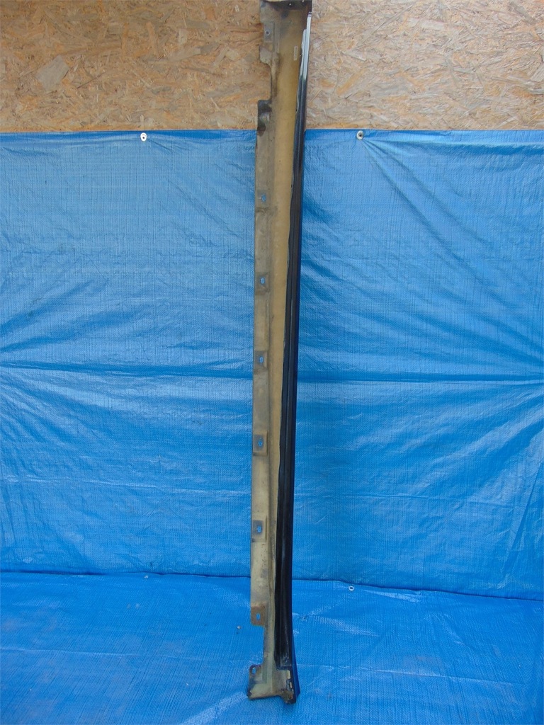 фото №4, Mercedes r-klasa w251 long порог левый молдинг