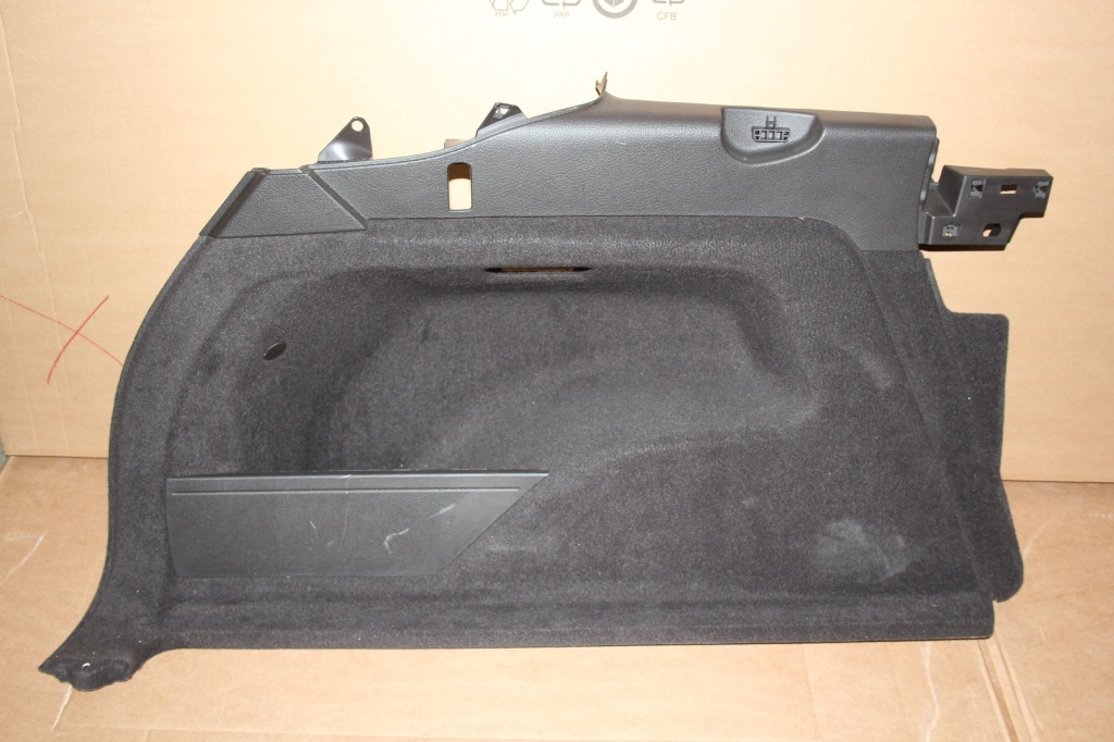 фото №1, Обивка багажник vw touareg 7p6863820