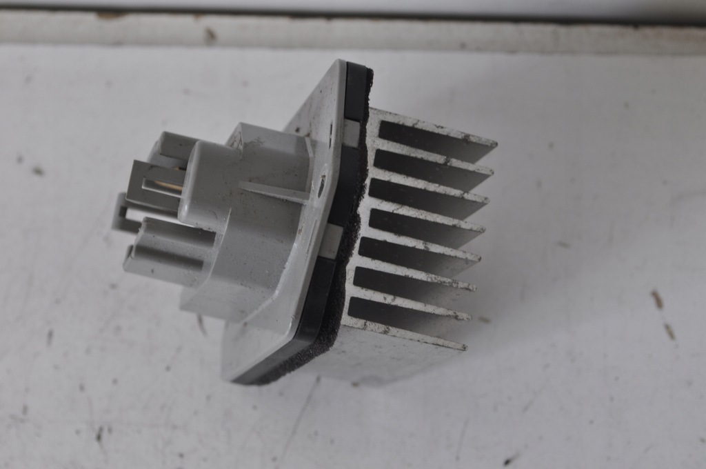 фото №1, Резистор резистор range rover subaru legacy