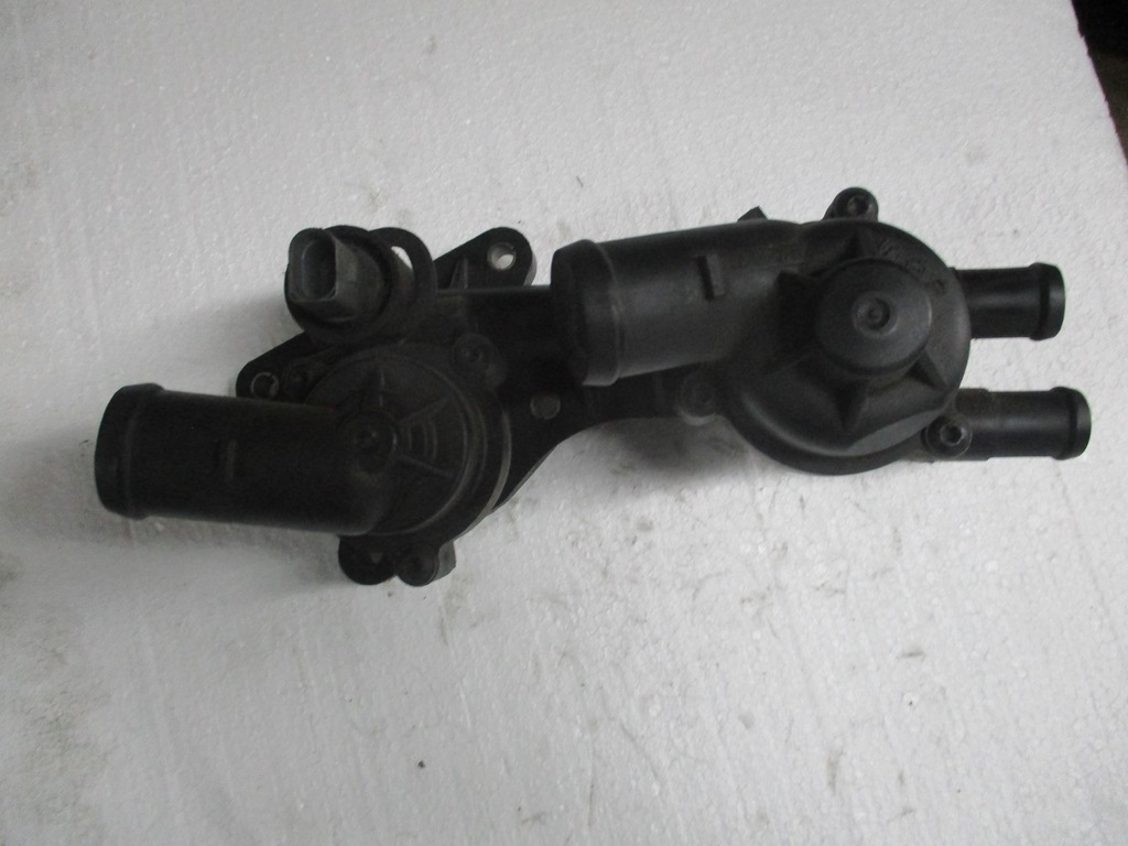 фото №2, Корпус термостат 03c121026s