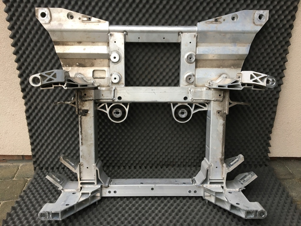 фото №1, Jaguar i pace підрамник - підрамник передні