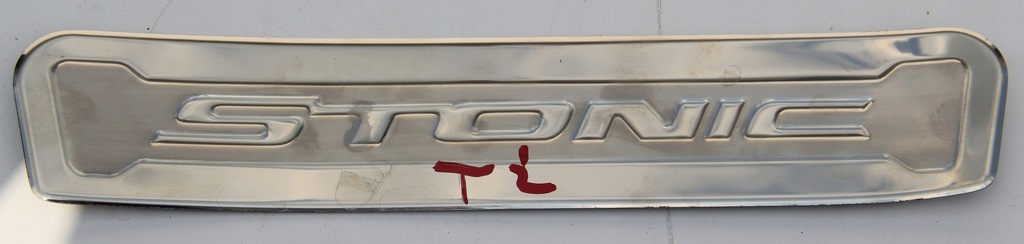 фото №1, Kia stonic молдинг хром накладка na порог задняя левый