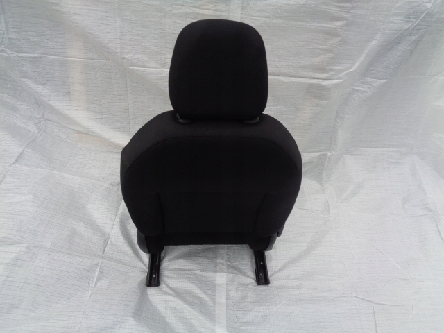 фото №6, Peugeot 208 сиденье левый передний с подушка