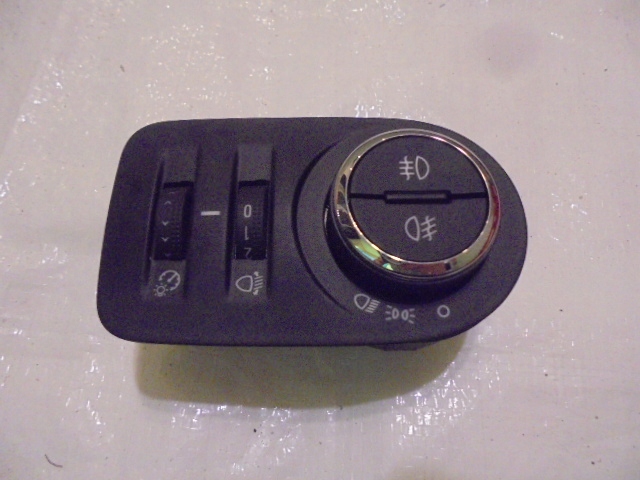 фото №1, Opel corsa e переключатель регулировка света 1347044