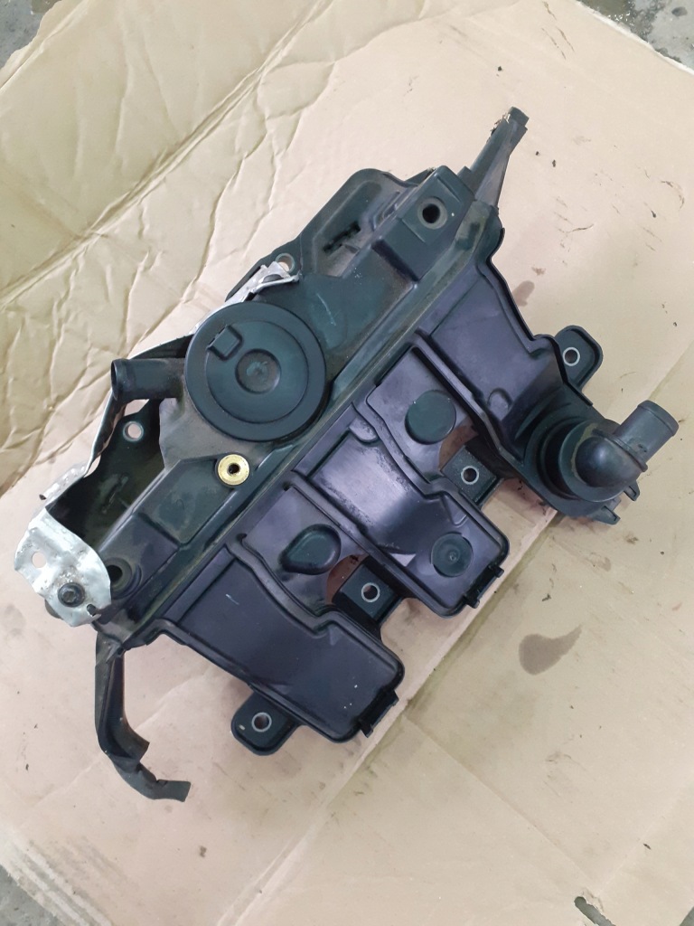 фото №1, Колектор всмоктуючий вентиляція картера 118301003r 1.6 dci