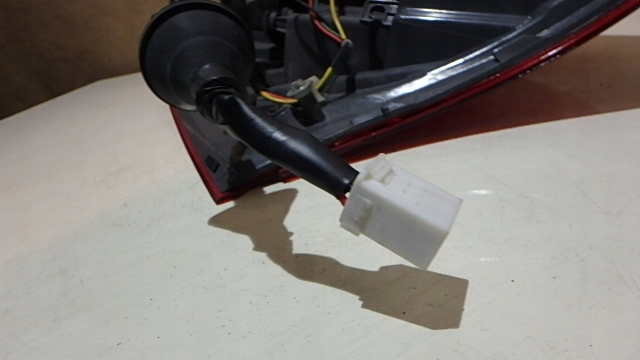 фото №11, Hyundai ix20 лампа задняя фара правый