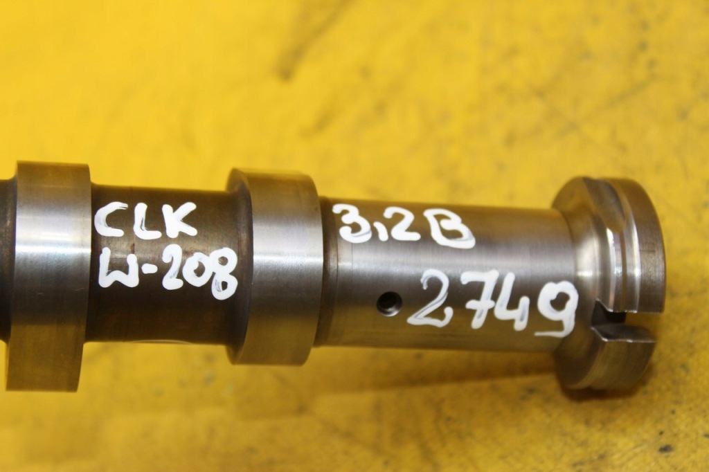 Вал распределительного вала w208 clk 3.2 b 11206 Оригинал