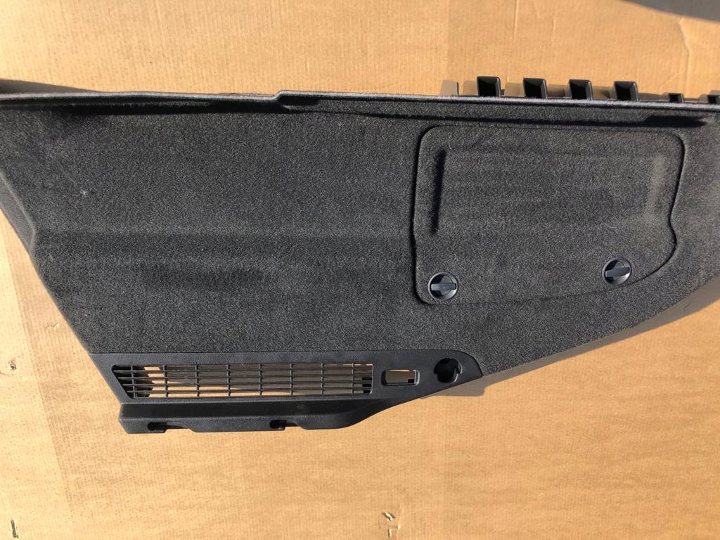 фото №1, Audi a7 c7 оббивка багажника ліва czarna