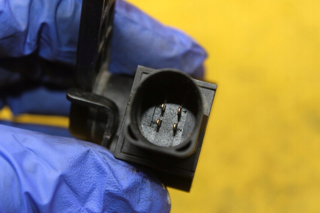 фото №5, Датчик выравнивание лампа ксенон левый задняя 1t0907503a a6 c7 8r0941309c