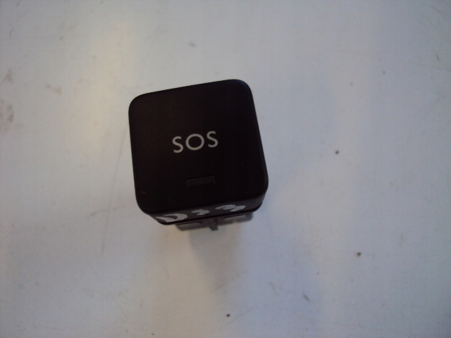 фото №1, Панель кнопка sos citroen ds3 1.6 thp 2013-