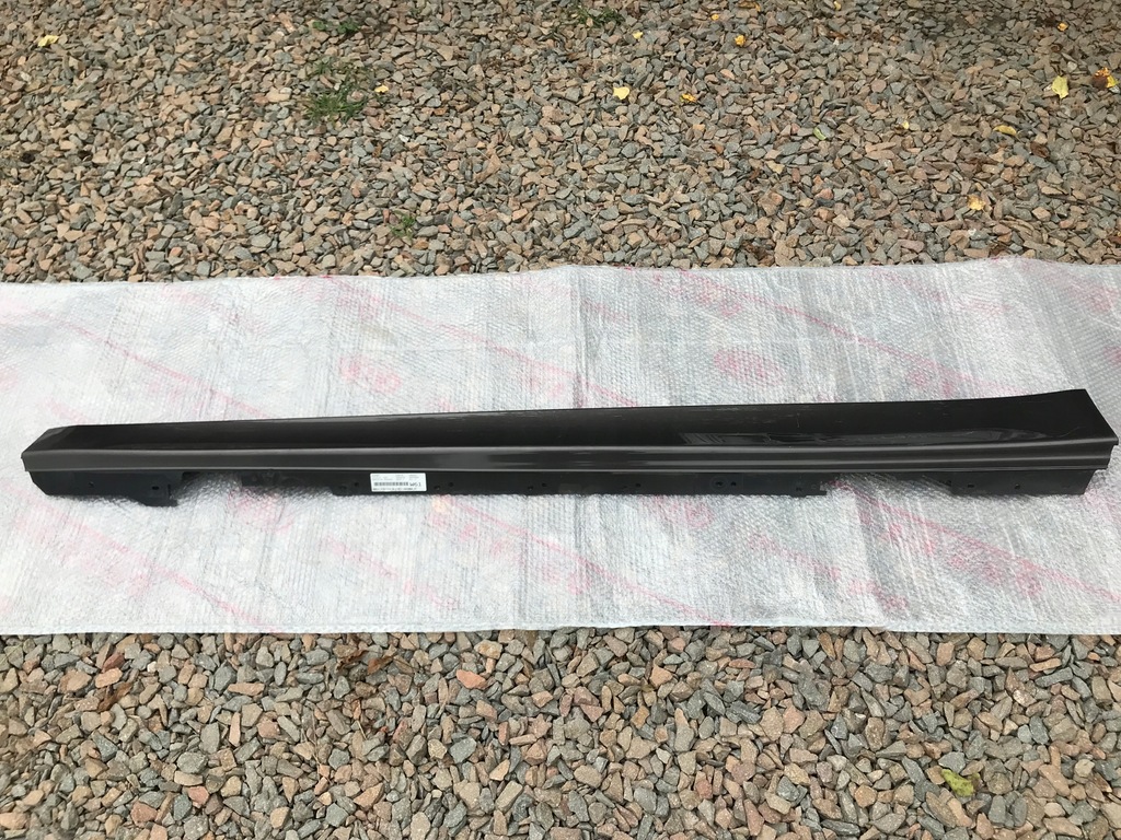 фото №1, Bmw 3 f30 f31 левая молдинг порог порог 2012-