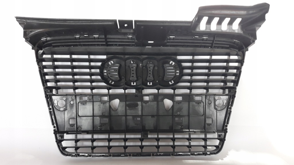 фото №3, Audi a4 b7 04- решётка радиатора решётка радиатора хром