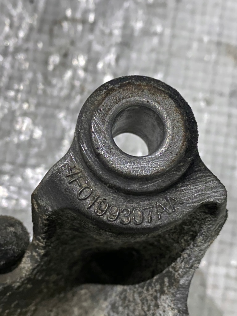 фото №5, Audi оригінальний номер 4f0199307aa підпора