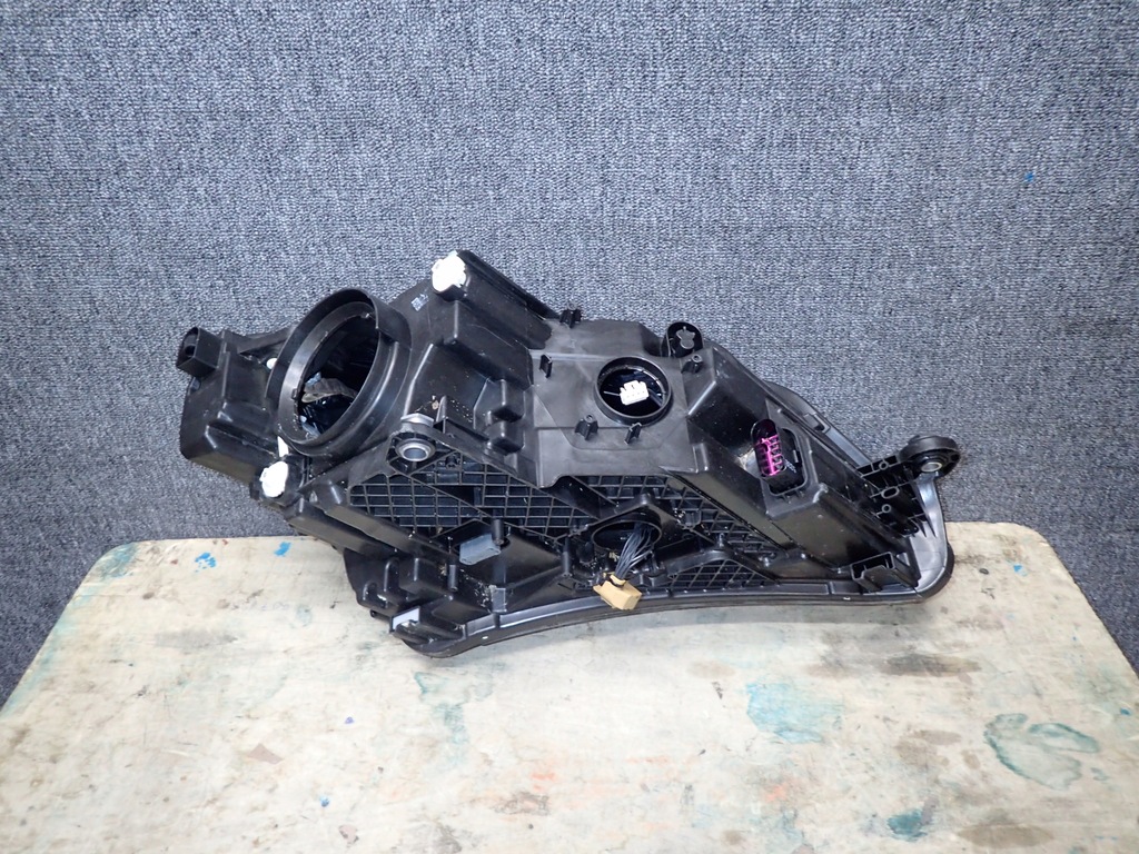 фото №7, Лампа перед ліва skoda superb iii 3 ксенон led