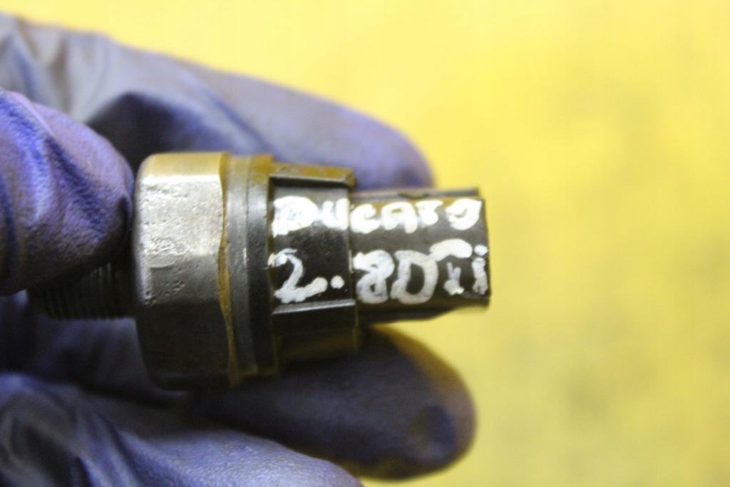 Датчик давления топлива ducato 2 2.8 dti с Разборки