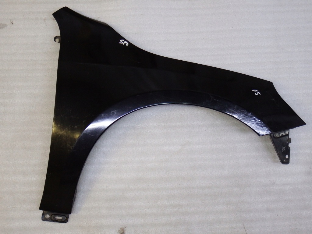 Купить Крыло правый перед передний volvo v60 s60 2011-