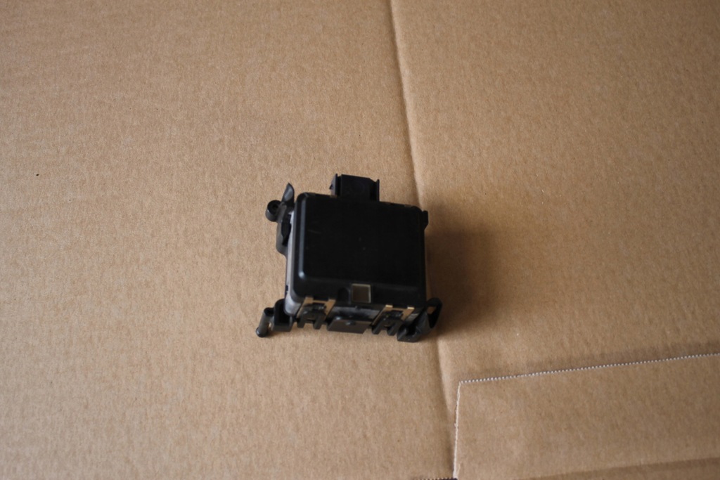 фото №1, Vw audi skoda радар датчик distronic 5q0907561d