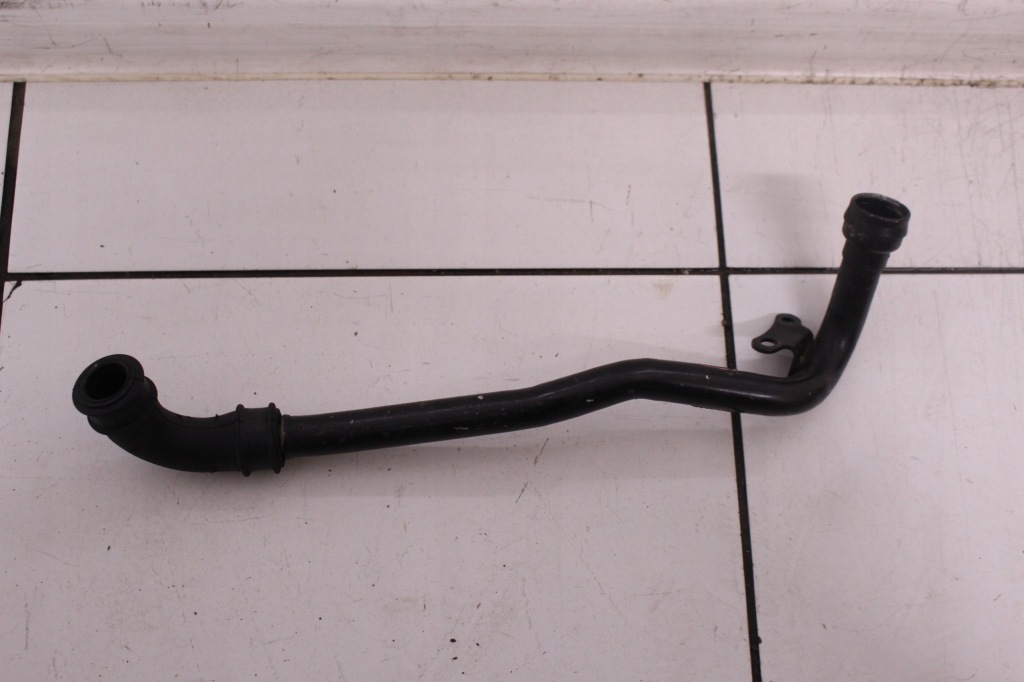 фото №1, Audi оригинальный номер 058133607g радиатор, система охлаждение двигателя