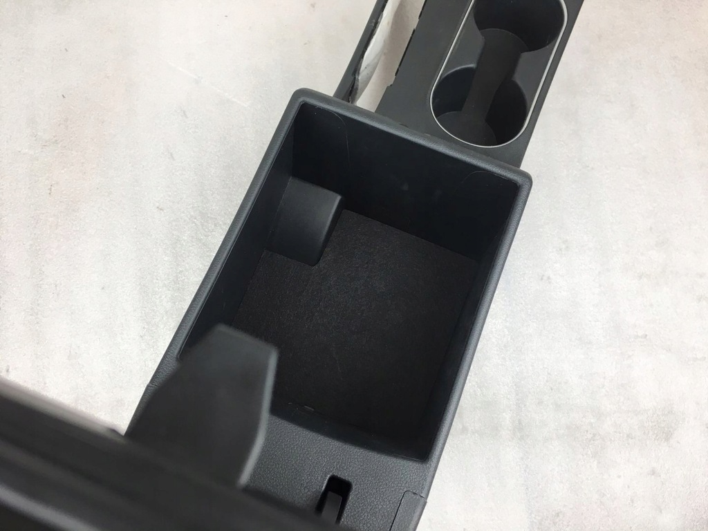 фото №12, Hyundai elantra 16- туннель средний подлокотник