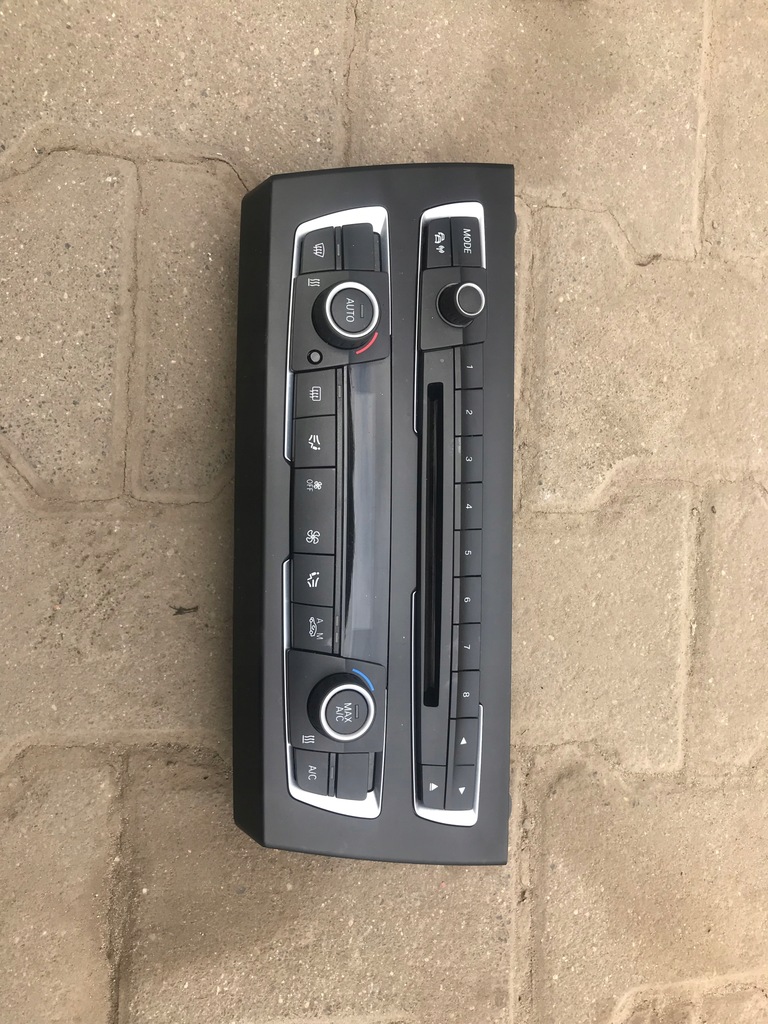 фото №1, Bmw f20 панель радіо + кондиціонера