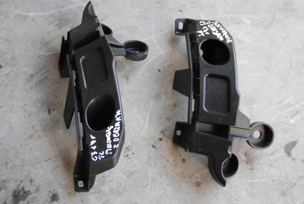 фото №1, Направляющая бампера p / l задняя citroen c3 iii 16-