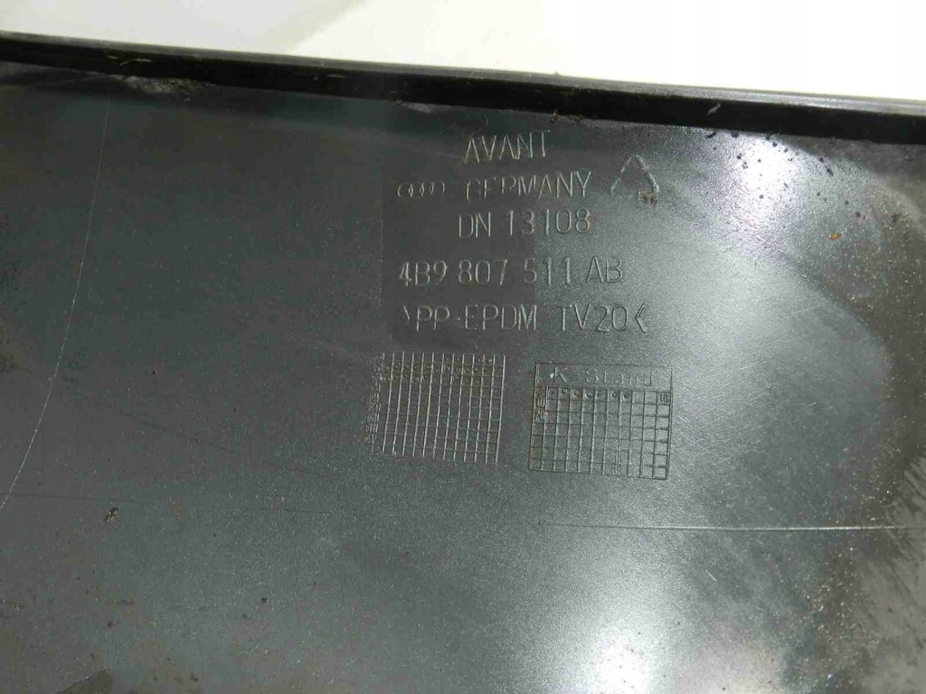 фото №13, 654.zderzak задняя audi a6 c5 lift kombi avant pdc kp